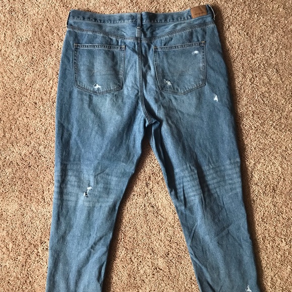 American Eagle Outfitters Denim - American Eagle Mom Jean